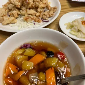 홍보석 사진