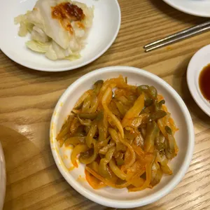 홍보석 사진