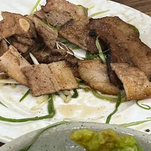 석천 사진