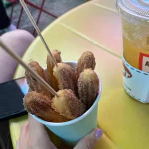 스트릿츄러스 사진