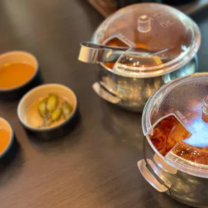 숯불뼈구이 핫뼈감자탕 사진