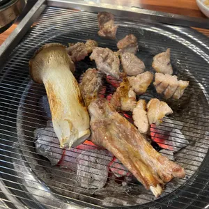 농부네수제갈비 사진