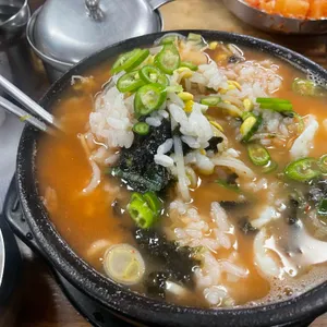 비사벌 전주 콩나물국밥 사진