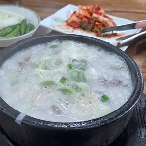 독산성전통순대국 사진