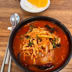 뚝배기화룡짬뽕 사진