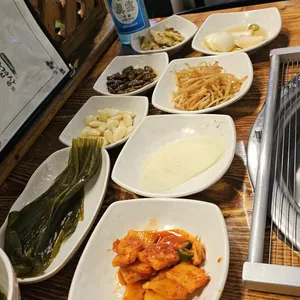 솔방구리 삼겹살 사진