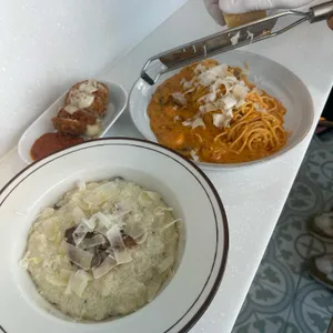 로제앤치즈 사진