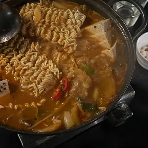 팔육팔 사진