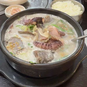 꿀꿀 진 순대 사진