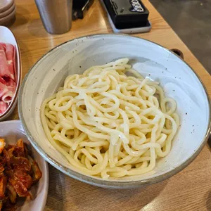 수라칼국수 사진