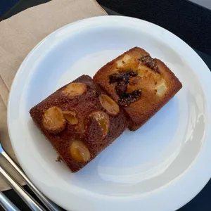이스터 사진