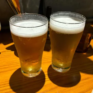바즈 사진