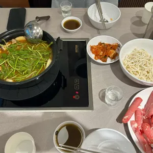등촌샤브칼국수 사진