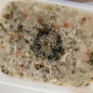 본죽 사진