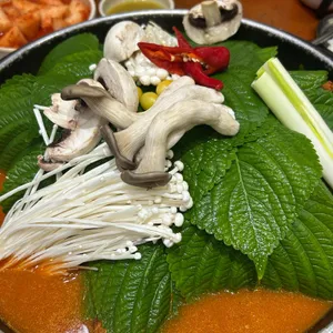 한동길뼈다귀감자탕 사진