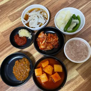 신송자 신마산식당 사진