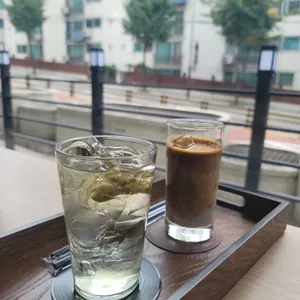 내작 사진