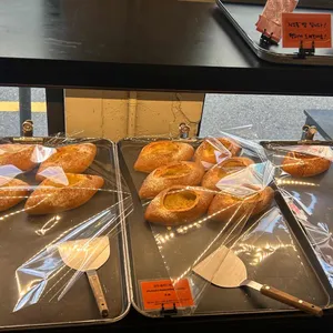 메트로폴리스 리뷰 사진