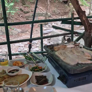 앵자산장 사진