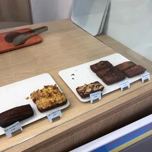 마딘 사진