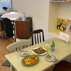 리볼리 리뷰 사진