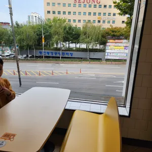 맥도날드 리뷰 사진