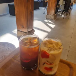 인텔리젠시아 사진