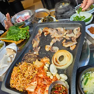 착한뒷고기 사진