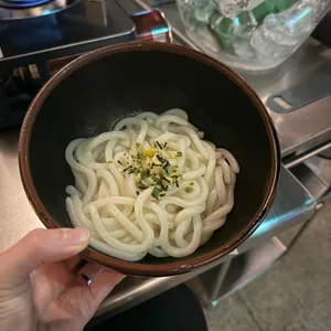 위위 사진