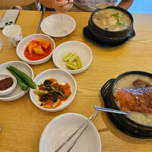이우철한방누룽지삼계탕 사진