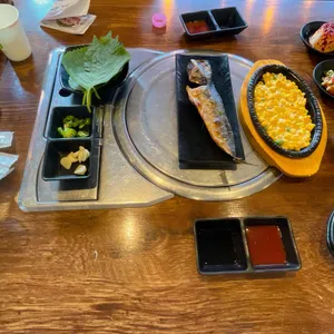 오징어선수촌 사진