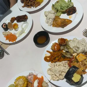 애슐리퀸즈 사진