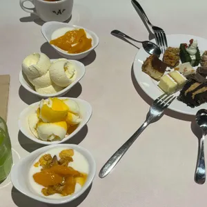 애슐리퀸즈 사진