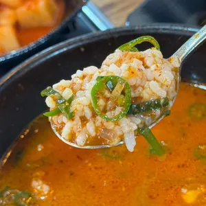 연탄곱창과 얼큰순대국 사진