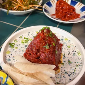 짝귀 사진