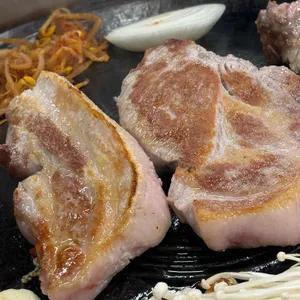 상구네솥뚜껑삼겹살 사진