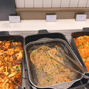 애슐리퀸즈 롯데피트인 사진