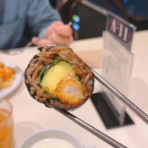 애슐리퀸즈 롯데피트인 사진