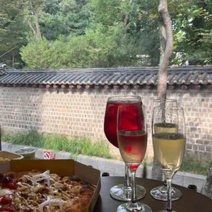 퀸즈가드 사진