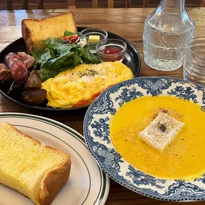 라비꽁띠뉴 사진