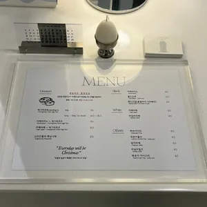 나비다드481-1 리뷰 사진