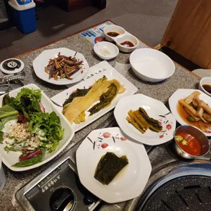 고기굽는남자 사진
