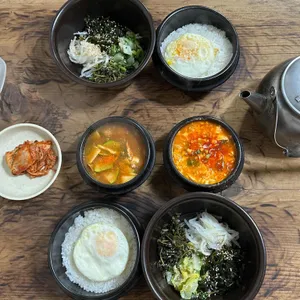 돌솥밥집 사진