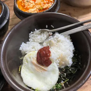 돌솥밥집 사진