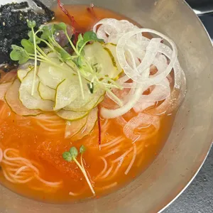 본돈 사진