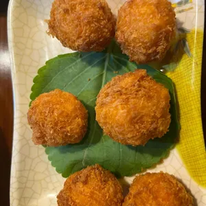 꽁 비엔 사진
