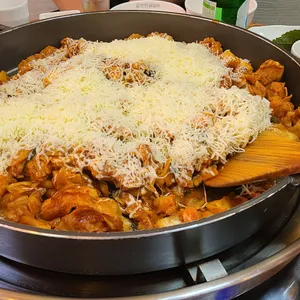 중화호반닭갈비막국수 사진