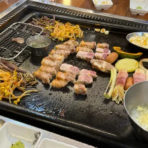화돈화우 사진