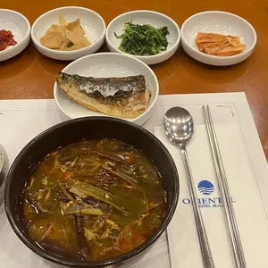 오리엔탈호텔 뷔페식당 사진