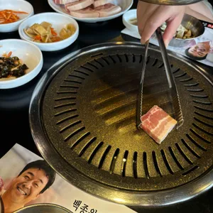 돌배기집 사진